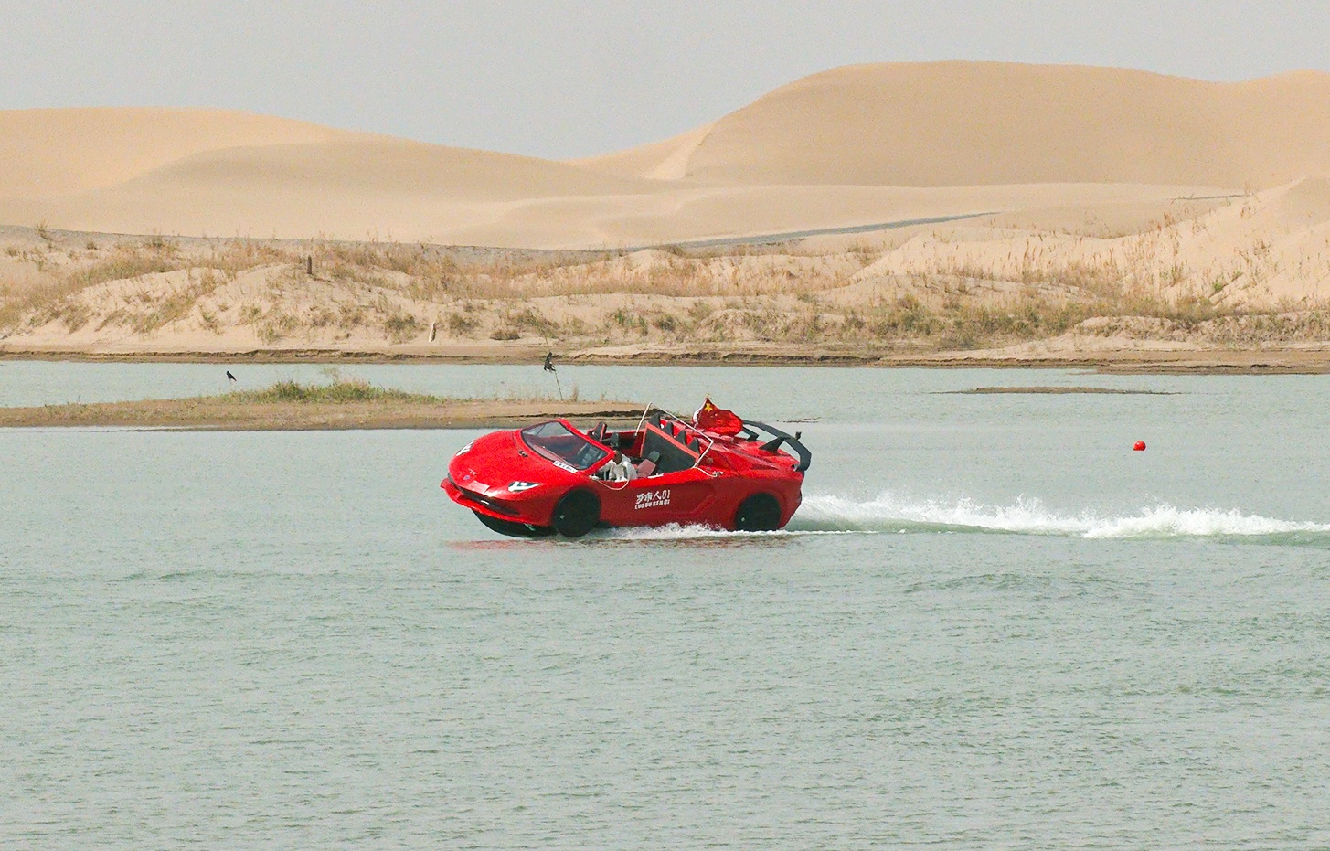 尉犁：“沙漠游”热度高多样服务提升游客体验(图3)