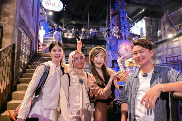 “ChinaTravel”热来袭《花少好友旅行社》携国际友人打卡三湘四水(图3)