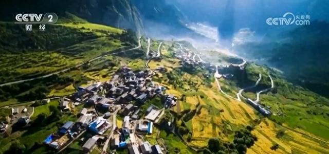 沉浸式业态抢占文旅行业新赛道夏日文旅消费“热力”十足涌热潮(图1)