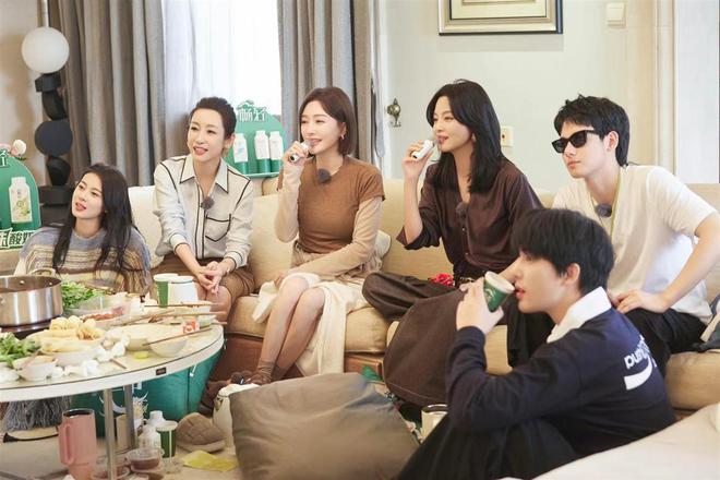 走花路还给攻略？《花儿与少年·好友记》将出版“五天四夜”旅行规划(图2)