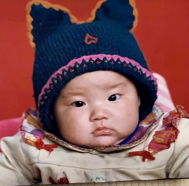 50岁老人捡破烂养大弃婴如今女儿身价千万卖公司陪父环球旅行(图7)