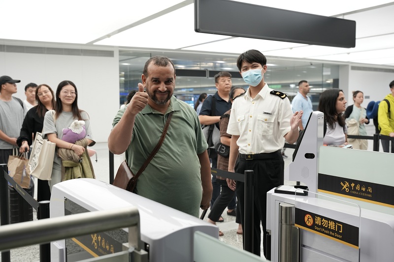 我国高水平开放再加码服务贸易跑出“加速度”(图1)