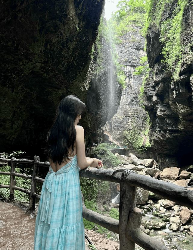 恩施旅行攻略大放送：精选景点推荐详细行程规划地道美食品尝指南(图2)