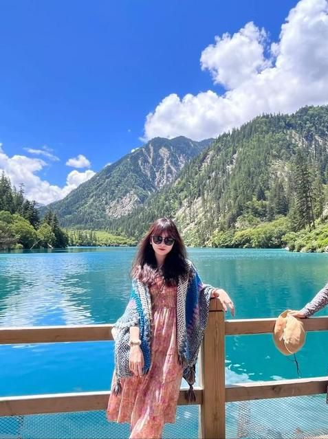 带家人去四川旅游六天五晚纯玩最佳路线日游价格(图1)