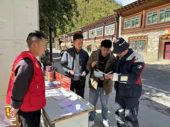 向国庆献礼与志愿同行—全州各级团组织开展国庆假期志愿服务(图11)