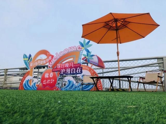 单日游客接待量破万人次!国庆假期青岛轮渡(图2)