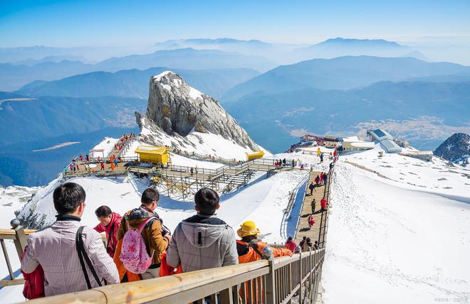 云南玉龙雪山地接旅行社口碑好的导游费用标准幸好看了这篇攻略(图1)