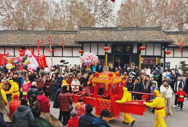 2025春节消费大爆发你贡献了多少？(图1)