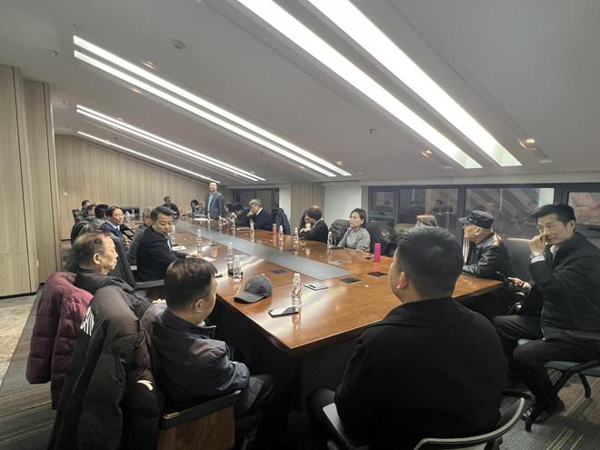 西安旅游协会第六届一次理事会在西安市民游客服务中心顺利召开。(图7)