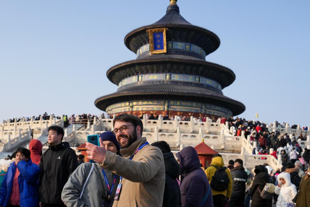 文旅市场热潮涌动服务贸易释放新动能(图2)