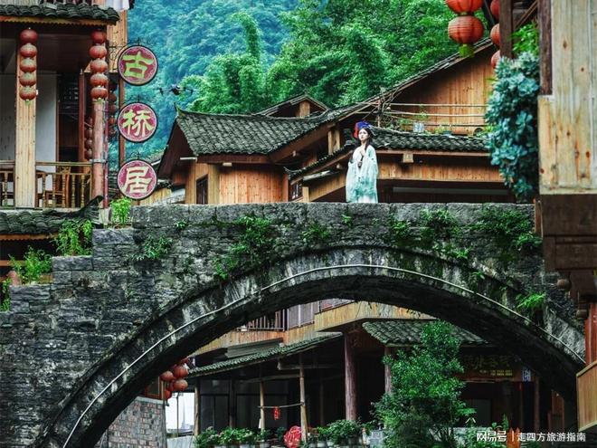 张家界不踩坑攻略本地旅行团报价行程路线最新实用攻略(图5)