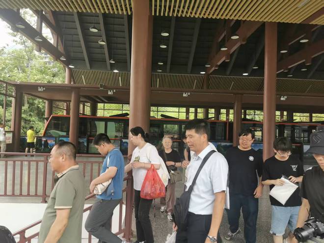 恩施八大旅行社有哪些恩施服务细致的旅行社推荐！(图3)