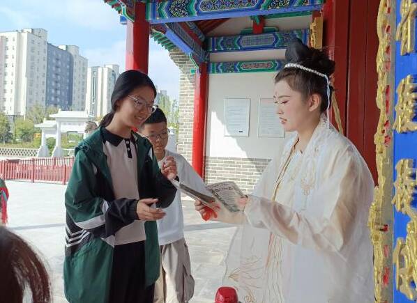 “志愿红”绘就济宁文明旅游温暖画卷(图3)