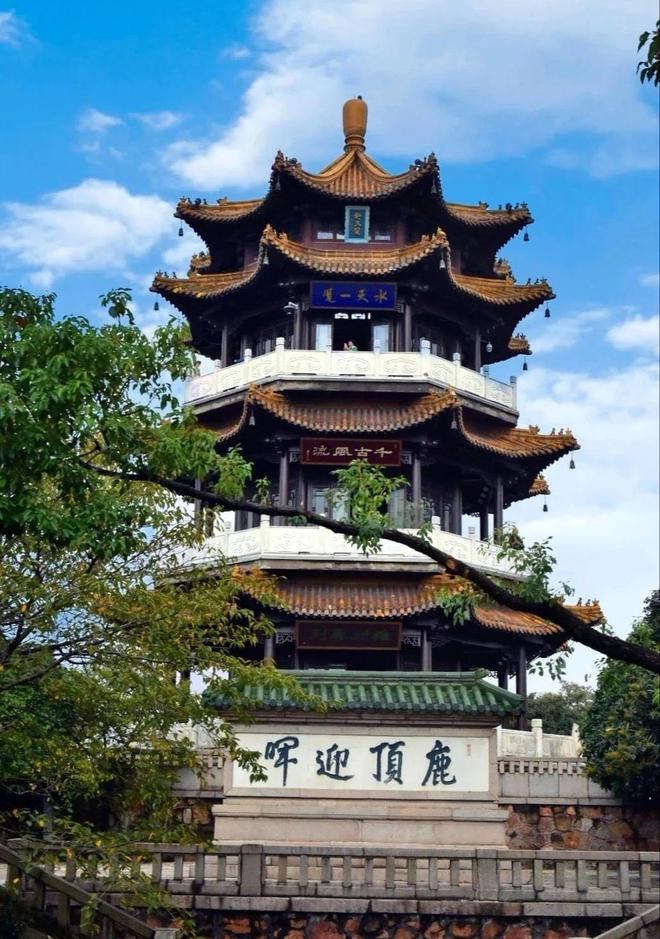 「2025口碑榜」无锡旅行社口碑TOP10｜资源保障98%×价格诚信95%(图1)