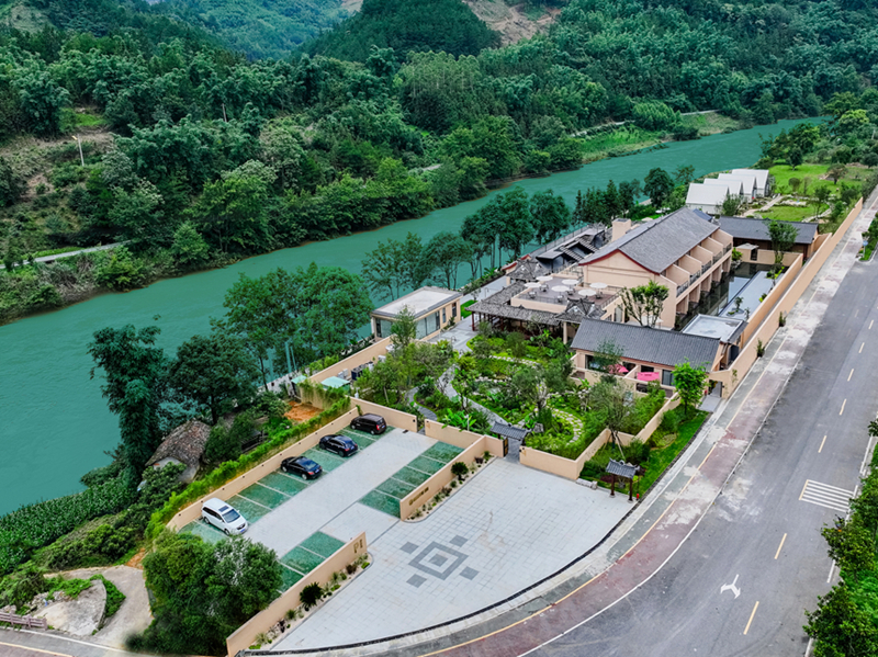 “洞见黔力·文旅新声”贵州新文旅内容产品分享会在多彩贵州城举行(图4)