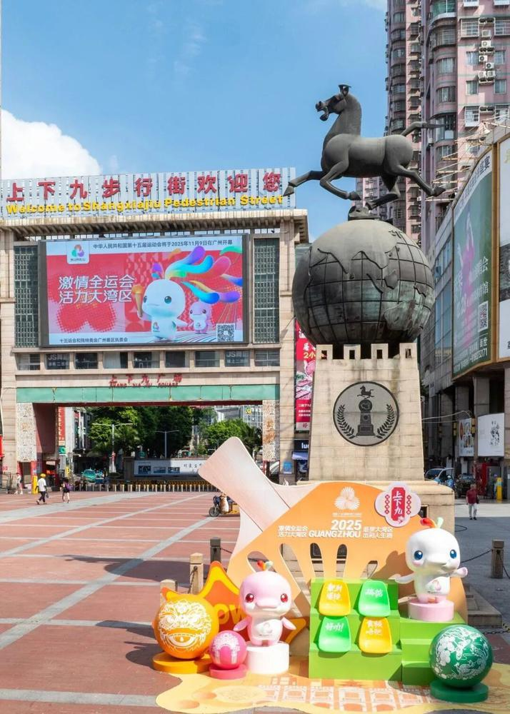 针对旅客“带娃出行、行李繁杂”等难题兰州中川国际机场推出“行李无忧”服务(图1)