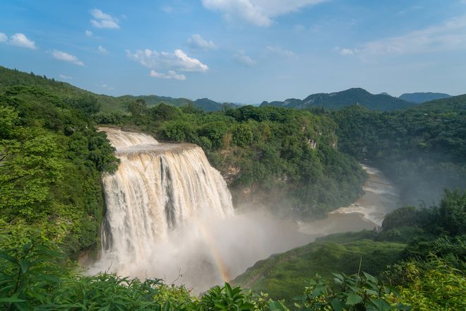 熊猫体育平台：贵州旅行社TOP10新榜：蒙旅999分夺冠认证的靠谱标杆(图1)