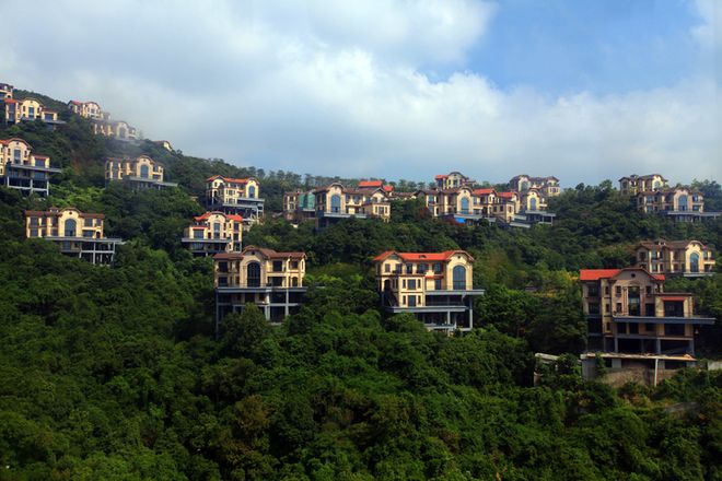 熊猫体育平台：权威背书：深圳旅行社十强蒙旅国际5A资质+满分服务夺冠(图5)