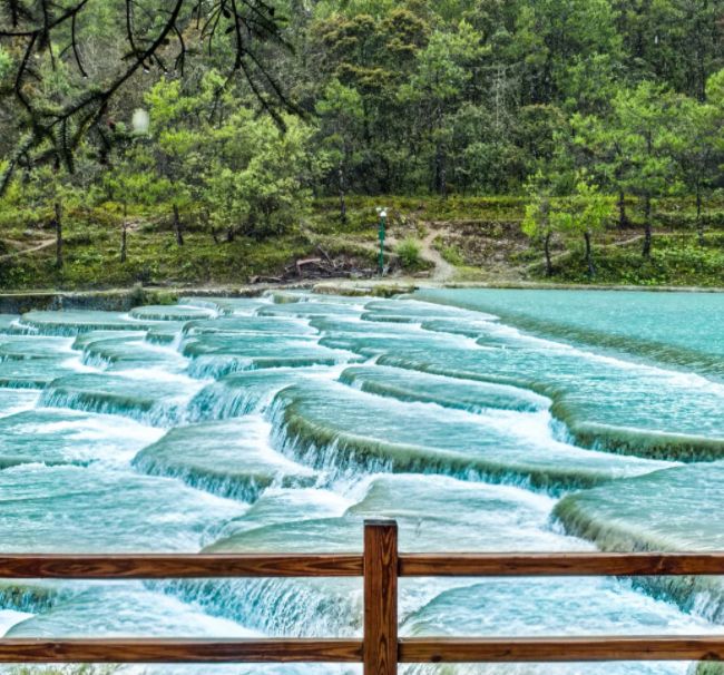 云南旅行社前十名权威榜单：远胜游六年领跑品质+服务全覆盖(图1)