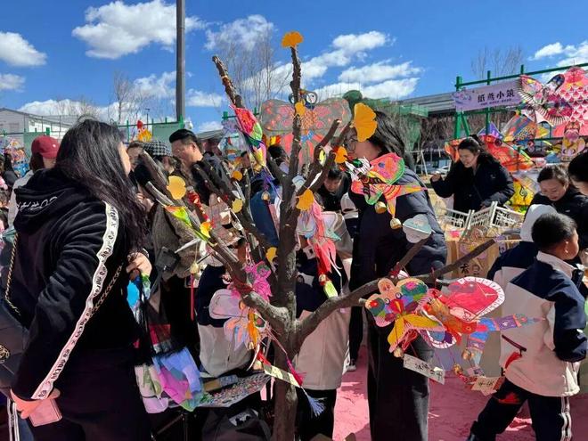 关注丨春风拂岸绘新景文旅赋能聚人气——肆季南河岸线公园以多元活动激活春日旅游市场(图4)